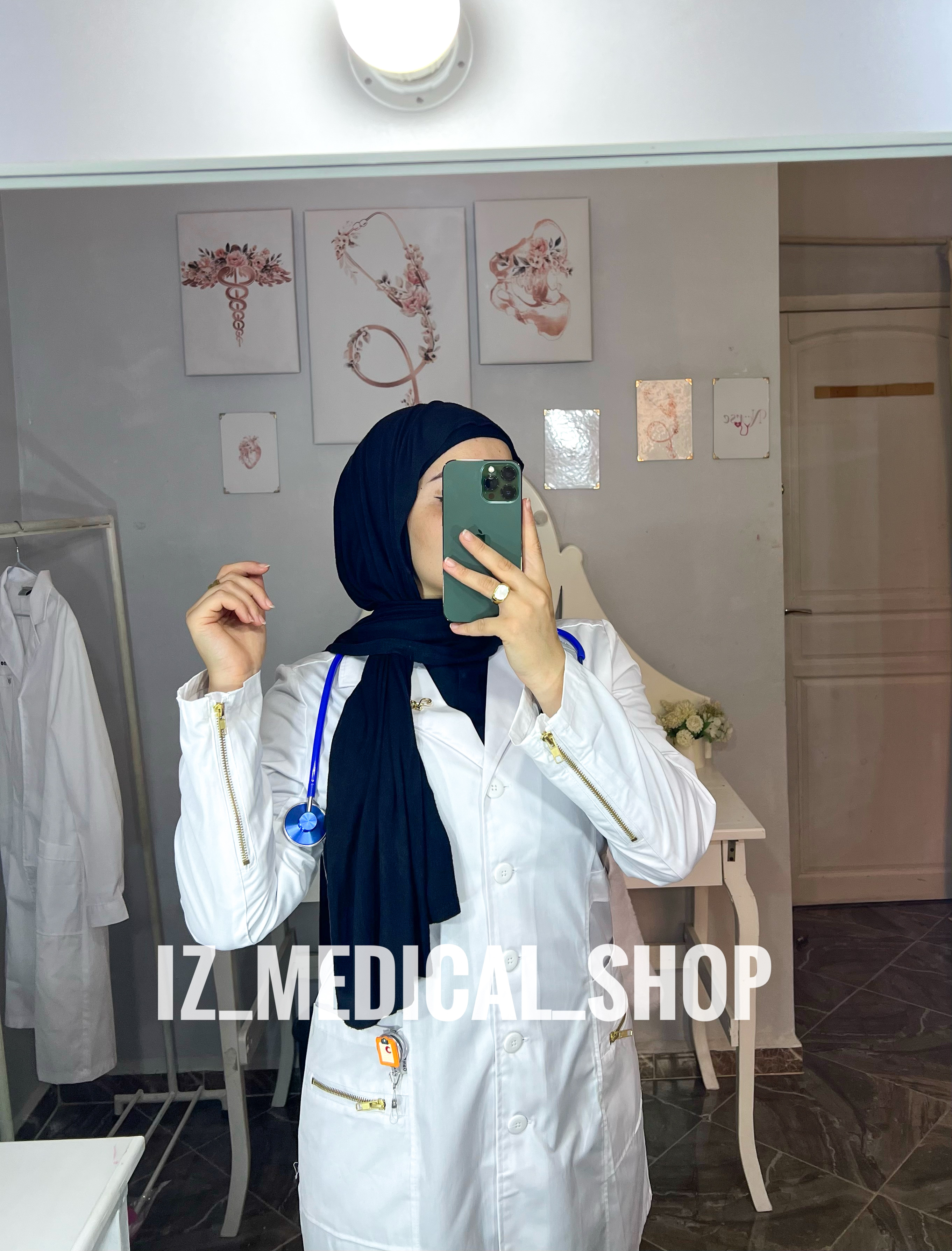 Cropped Faux leather Jacket