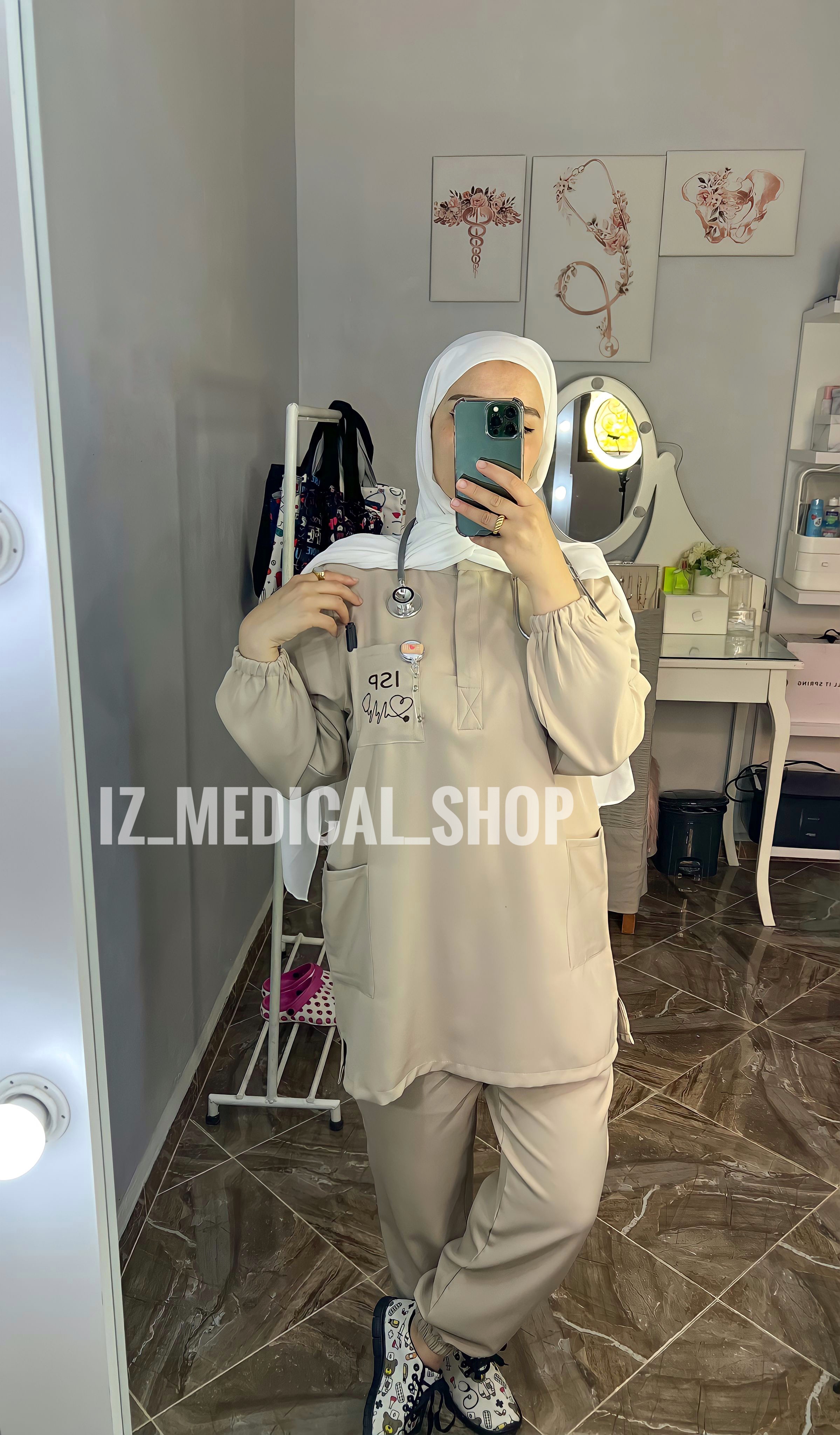 Cropped Faux leather Jacket