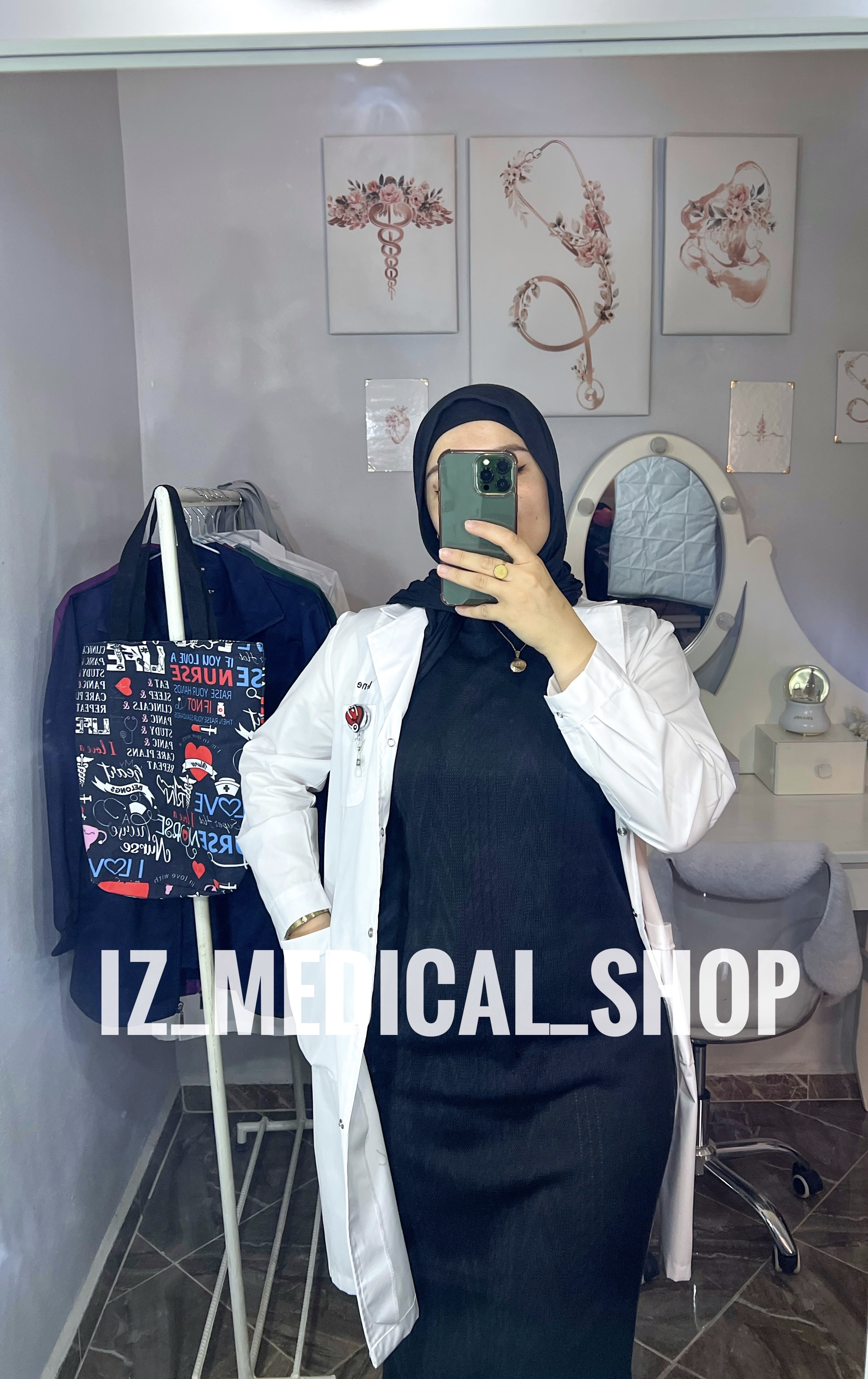 Cropped Faux leather Jacket