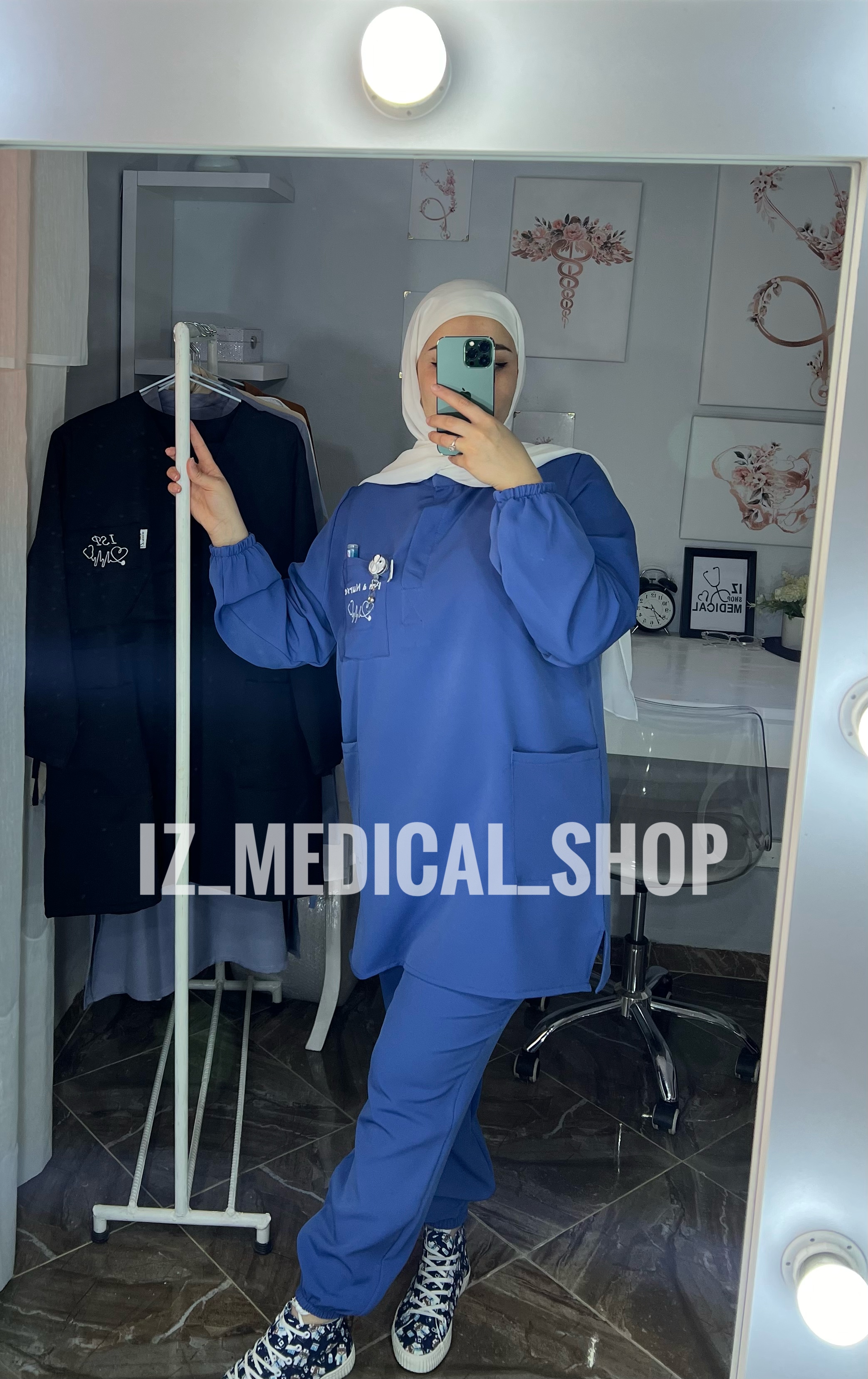 Cropped Faux leather Jacket